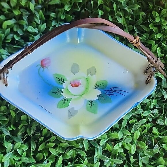 Vintage 1940 Handpainted Floral Souvenir Trinket Tray With Handle - Picture 2 of 10